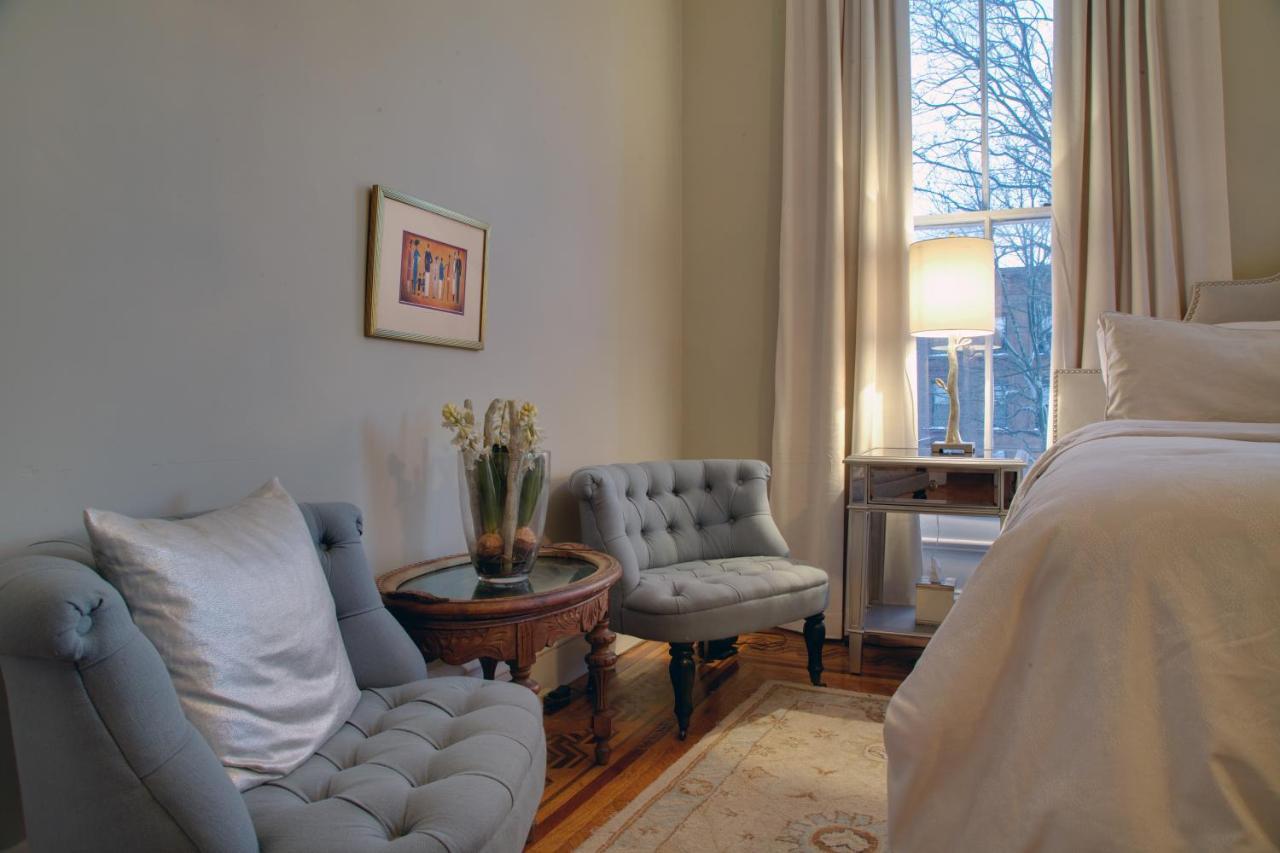 Akwaaba Mansion Bed and Breakfast New York Buitenkant foto