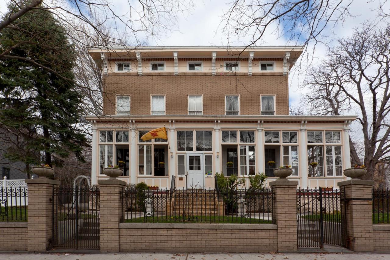 Akwaaba Mansion Bed and Breakfast New York Buitenkant foto