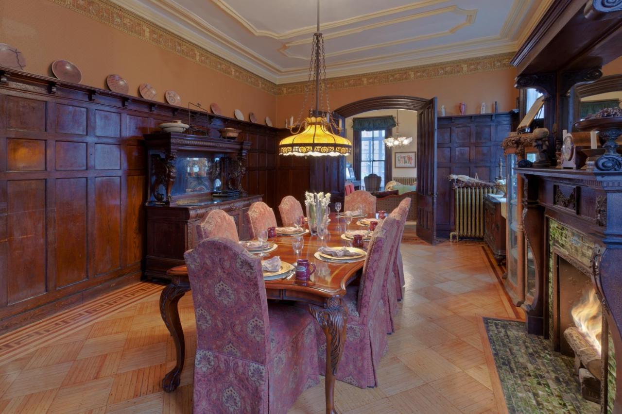 Akwaaba Mansion Bed and Breakfast New York Buitenkant foto