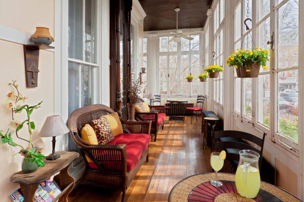 Akwaaba Mansion Bed and Breakfast New York Buitenkant foto